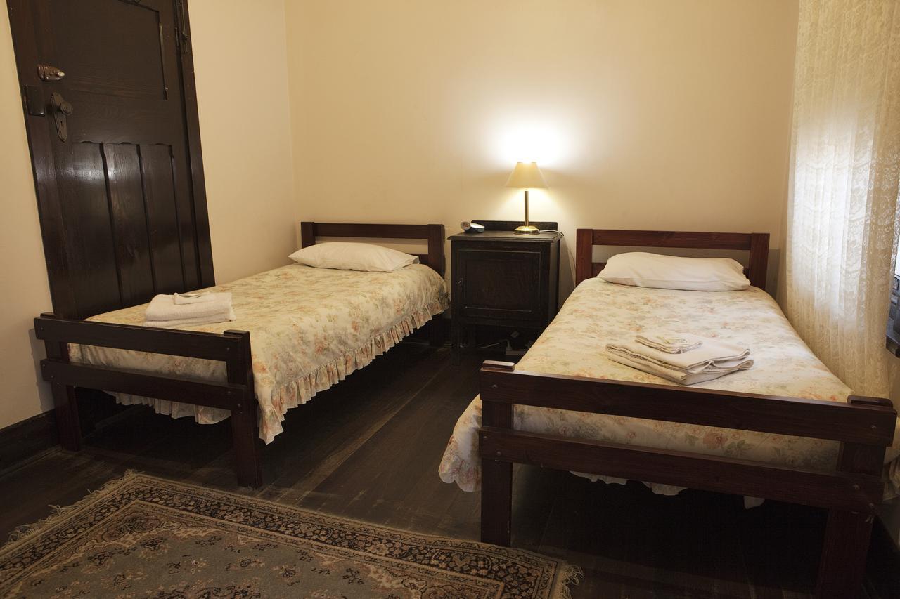 The Rising Sun Hotel Auburn Bagian luar foto
